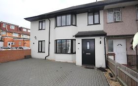 Lee'S House
